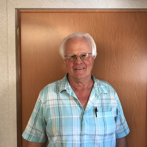 Visit Vic Morriss's profile on GETTR. View their posts, photos, videos, and connect with them on the social platform.