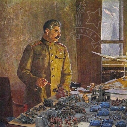 По гендеру титан класса "Император" (из хлебного мякиша)