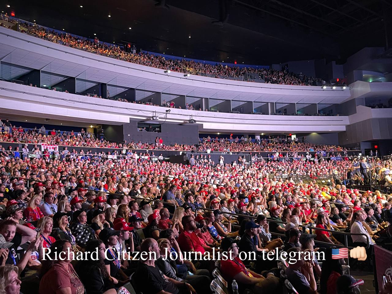 The crowd during President Trump's Speech! We are the majority! 🇺🇸