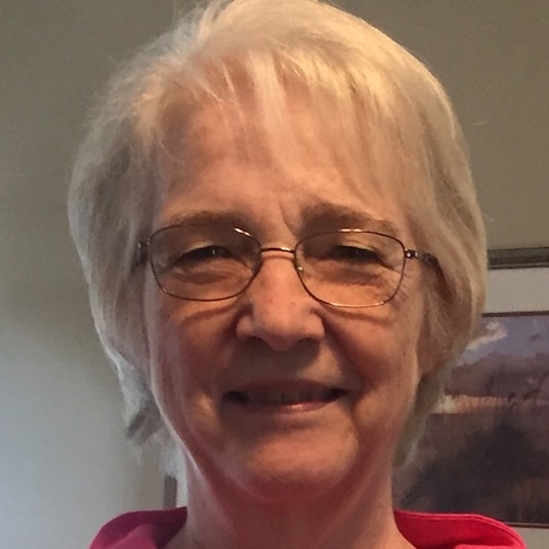 🙏🏻Christian🗽Conservative 🇺🇸Patriot🤱
Mother of 8 👶 with  30 Grandkids-
GOD SAVE AMERICA! 
🙏🙏🙏PureBlood 
🇺🇸🇺🇸🇺🇸 MAGA 🍊🍊🍊