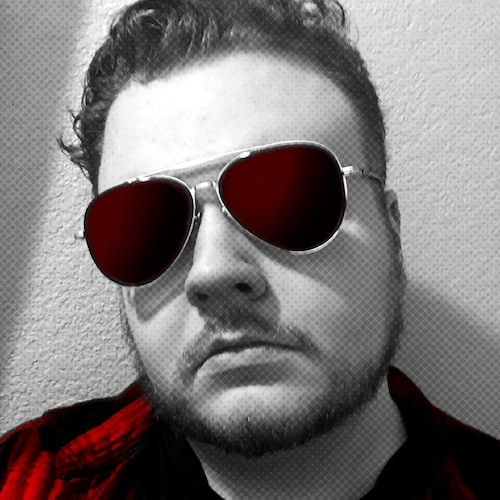 Artist/Writer for Mythoverse Comics. Creator of the upcoming comic, Ms. Spectacle and the Miss Espionage comic revival.