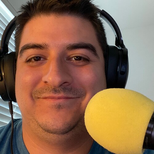 Host of the Friday Detox Podcast. Faith, family, freedom.