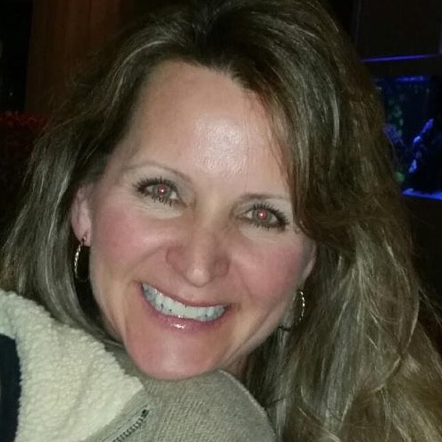 Christian conservative. Wife, mom, grandma! No DM’s please.