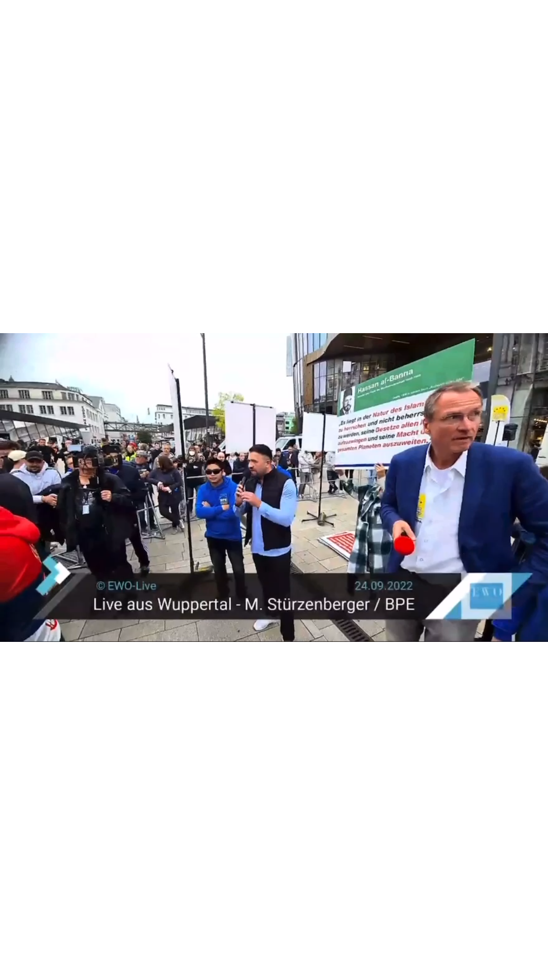 Radikales Gedankengut bei Durchschnittsmoslems!

https://youtu.be/LZMG6PEKWc8