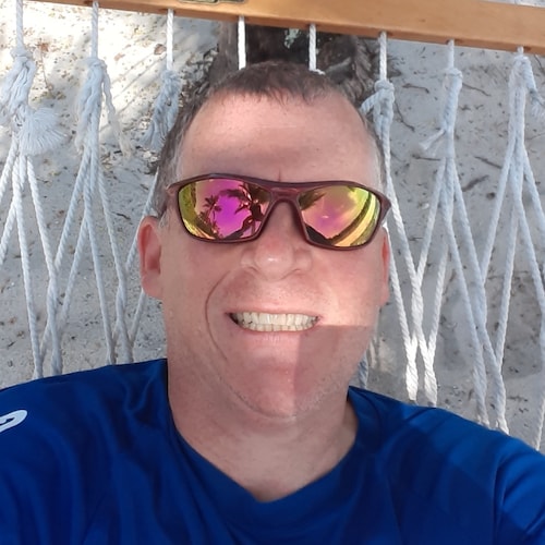 Father, searching for same interest woman partner for life.  Business owner, Adventurous, Outdoors, Organic Gardner, Hel...