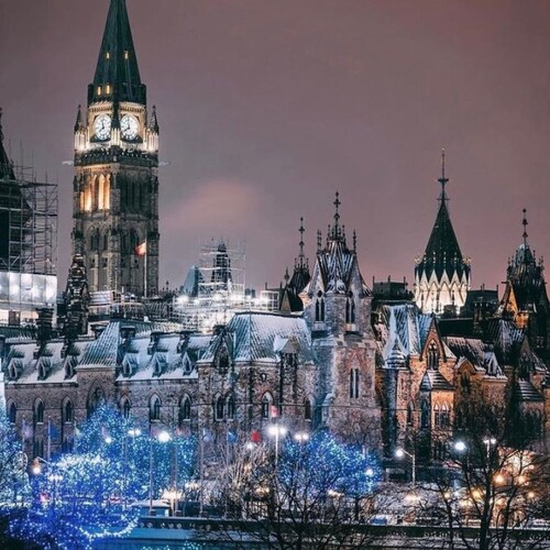 Conservative freedom lover! 🇨🇦🇺🇸✝️
Ontario ❄️ ↔️ Florida 🏝