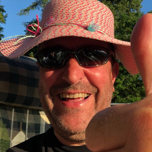 Anti-Woke Warrior, defender of free speech