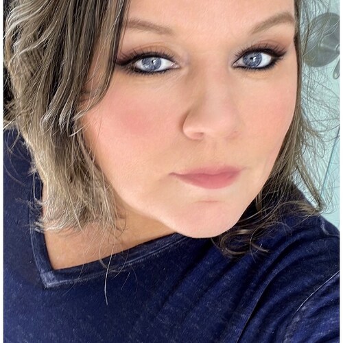 cult 45 supporter, mother, wife  
I love my country. 🇺🇸