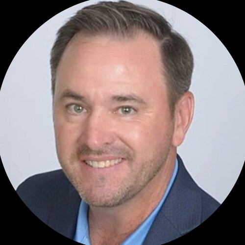 Prodessional speaker and author on sales and leadership