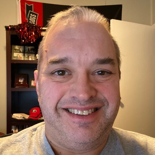 Jeremiah 29:11-13. Christian, married. Fan of Georgia Bulldogs, Atlanta Braves. God, family, friends. Loves coffee and t...