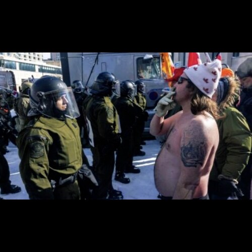 trump🚛🇨🇦 brexit 🚚🇺🇸maga 🚜🇬🇧fktheWEF🚛pure blood🚚
arrest vauci and gates🚛🚚🚜🚙