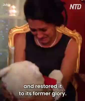 Man Surprises Fiancee with Childhood Bear

👉 Follow @EpochBright for more interesting content every...