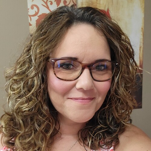 Mother of 4❤ Wifey🥰 TRUMPGIRL🇺🇲 Sexual Health Educator 💞