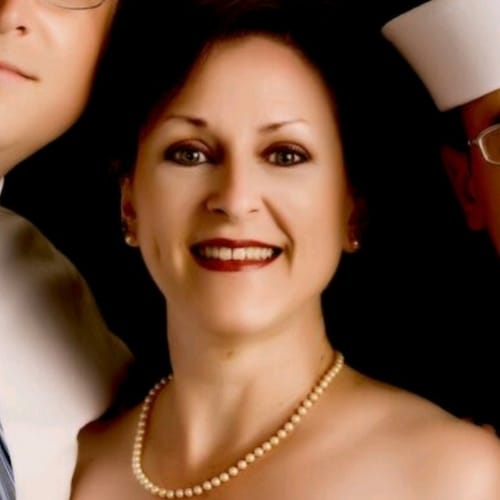 Christian | Conservative | #USMilitary | #NavyMom | #Trump2024 | #ForeverTrump | #CruzCrew | #AmericaFirst | #WarRoomPos...