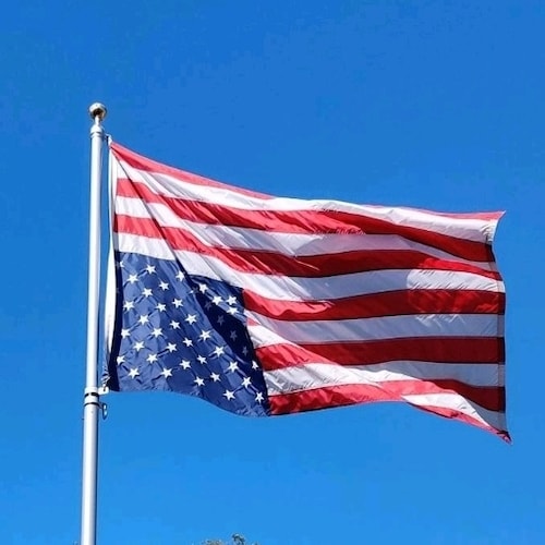 patriotic American fighting to save the greatest country on Earth. you can join me in this fight or you can stay the hel...