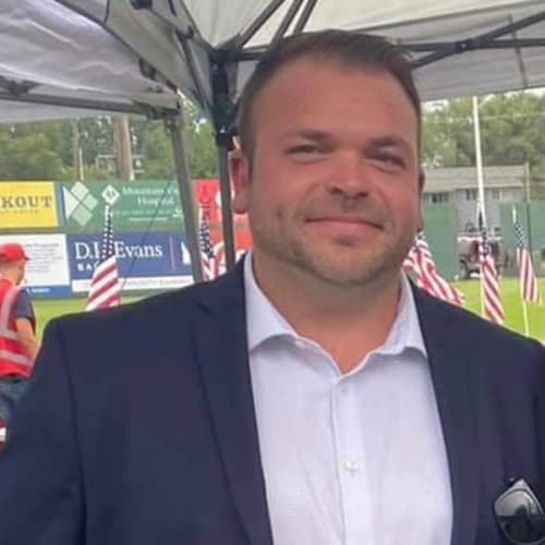 Host of What’s Happening America & Uncancellable w/ Josh Gibbons. Right Wing media