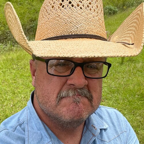 Father, Navy Vet, Fire Fighter,
God Fearing,  Shoot first ask questions later,  TRUMP, Let’s Go Brandon