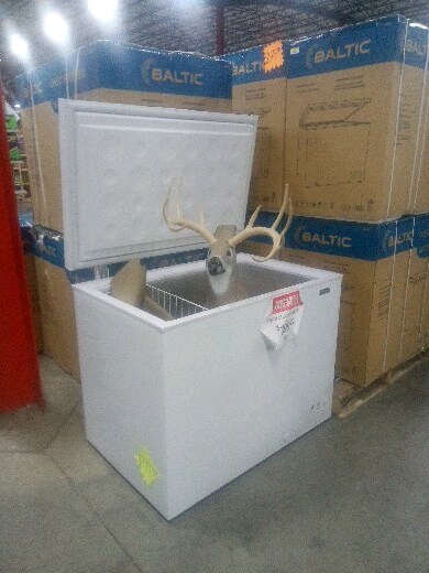 My local Rural King has a sense of humor, I β€οΈβ€οΈβ€οΈ it!
π€£π€£π€£π€£