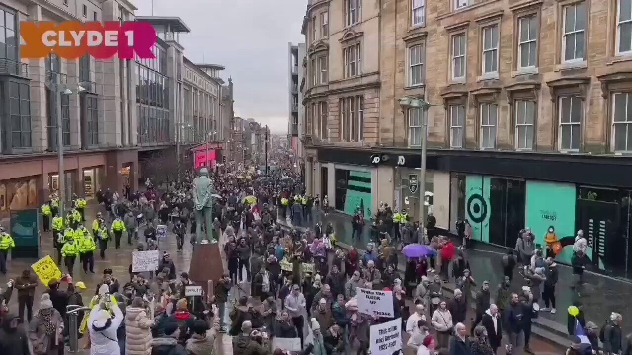 格拉斯哥苏格兰 🏴󠁧󠁢󠁳󠁣󠁴󠁿自由万岁 👊Glasgow Scotland 🏴󠁧󠁢󠁳󠁣󠁴󠁿 Long Live Freedom 👊 