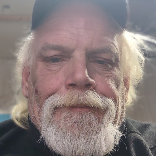 I WANT MY COUNTRY BACK.TRUMP IS MY PRESIDENT. I'M SINGLE UNASHAMED OLD WHITE MAN. DEPLORABLE AND gettr censors you ALSO....