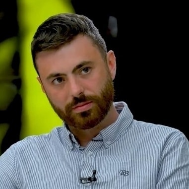 Independent Journalist ︳Broadcaster ︳Commentator ︳Reporter ︳"Anyone who can make you believe absurdities can make you co...