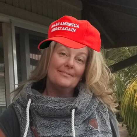 Conservative, Christian, WarRoom Posse/Deplorable, Banned from Twitter with the 2020 "purge"
 Proud American, Mom to an ...