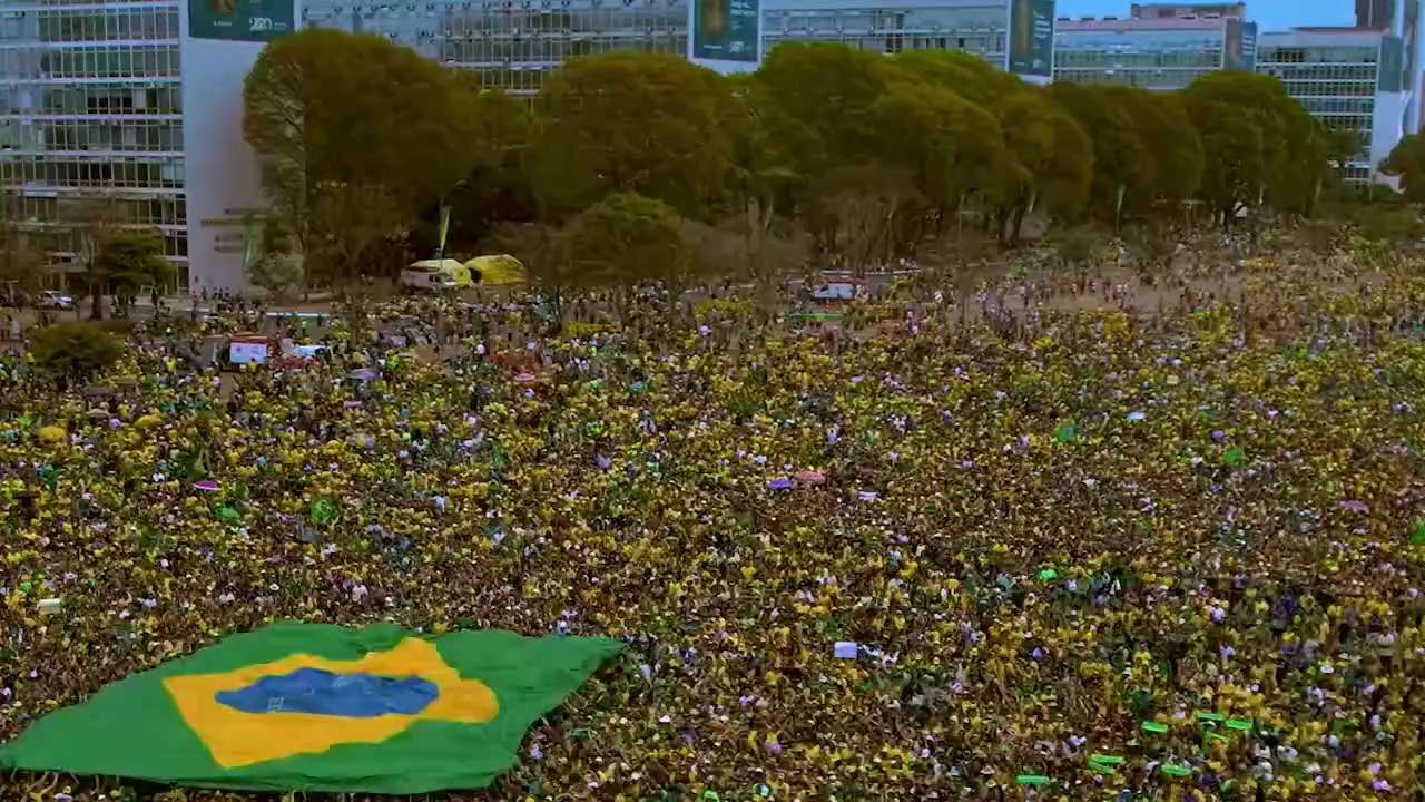 3 million people peacefully protesting for democracy in Brasília on Independence Day Nov. 15 #brazil   