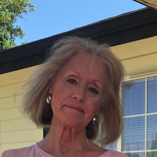 Christian, Constitutional Conservative, Biochem, Biophysiology
  Female! 
Freedom Liberty Guns Reality.     
(I don’t an...