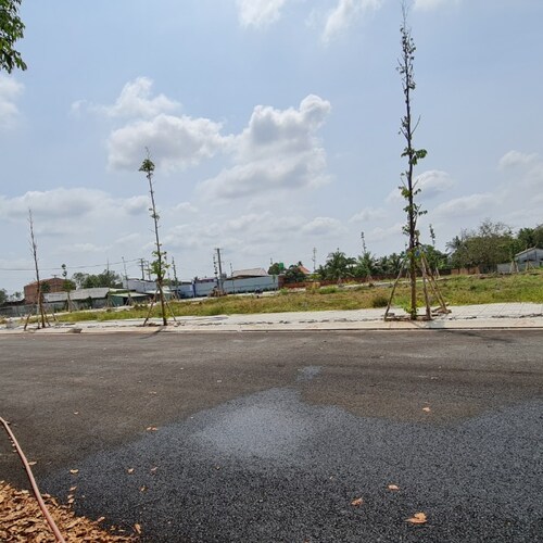 Bất động sản Đức Thiện dịch vụ tư vấn hỗ trợ khách hàng các loại hình liên quan mua bán nhà đất môi giới ký gửi trao đổi...