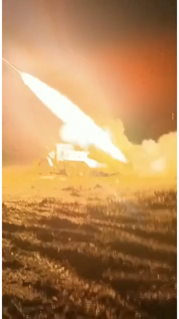 Light up ! Some light in the dark night of Zaporozhye sent to the ukronazis #russia #ukraine #war #a...