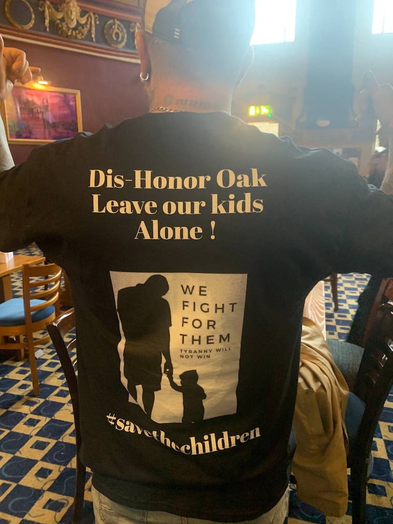 Well done to everyone showing up to protect children from deviant sexualisation and gender confusion at the Honor Oak Pub that likes to have drag queens th