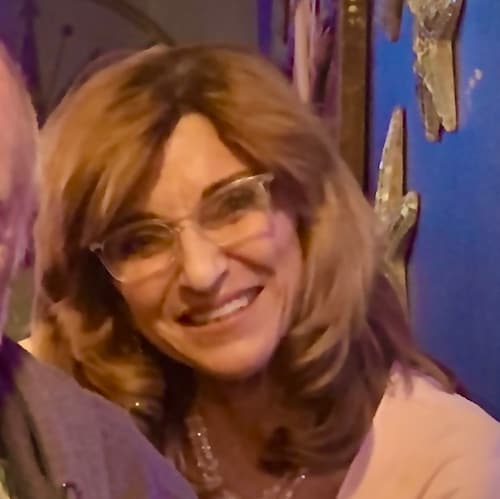 Happy Born Again daughter of the King! love my kids, grandson,USA,Trump, advocate to the Abused women of Faith