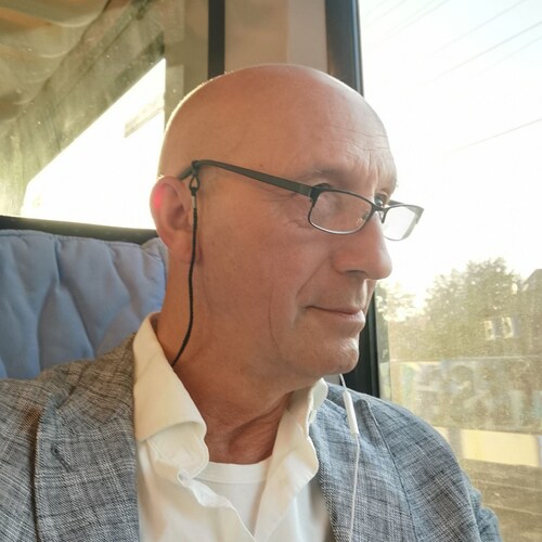 "Wo alle dasselbe denken,
wird nicht viel gedacht."
            Zitat von Carl Valentin