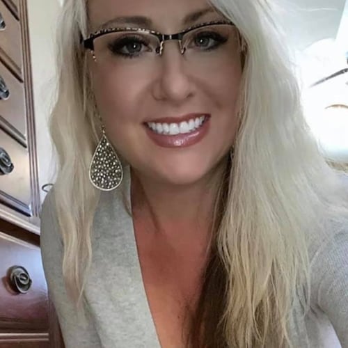 Visit Jeanne's profile on GETTR. View their posts, photos, videos, and connect with them on the social platform.