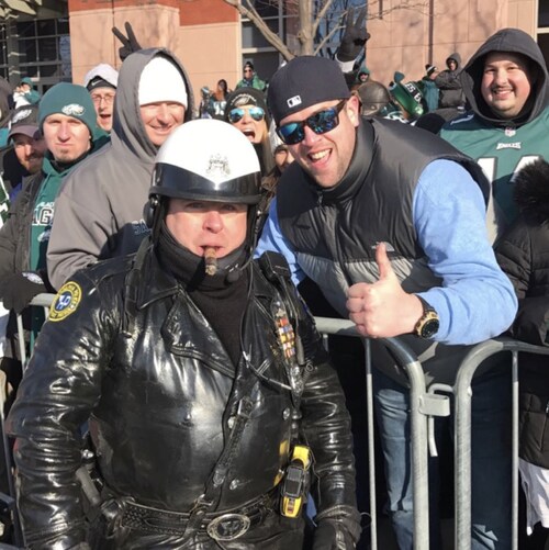 South Jersey Patriot, father, God #1, I use logic and common sense to make decisions! 13 year cancer survivor. harden me...