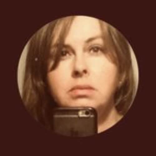 Love God, FREEDOM, Family, & our American flag! #MAGAForce  💋   🚫 race haters. Love MLK JR. 🚫 💉innoculation-A CRITIC...