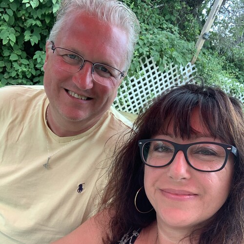 Patriot, wife, mother, 2A defender, constitution-lover