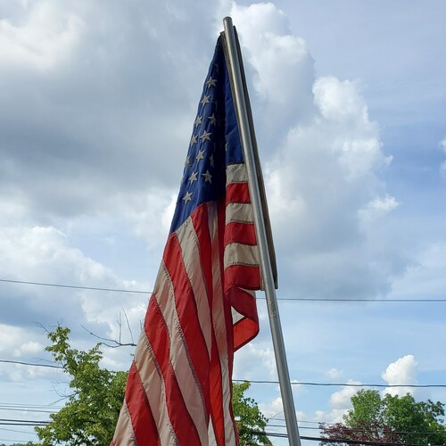 Living in the land of BLUE looking for the Land of Red