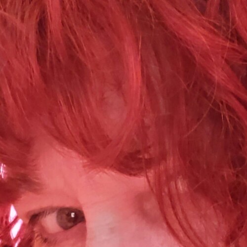 Feisty, conservative female engineer with a passion for old Cabernet, P.G. Wodehouse, and Life... Bullish on $TSLA.

"Al...