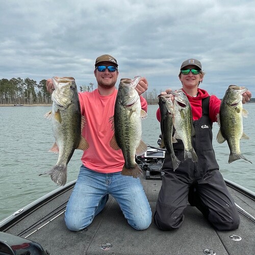 2019 and 2021 Bassmaster High School National Championship qualifier
-LSCO Fishing🐊