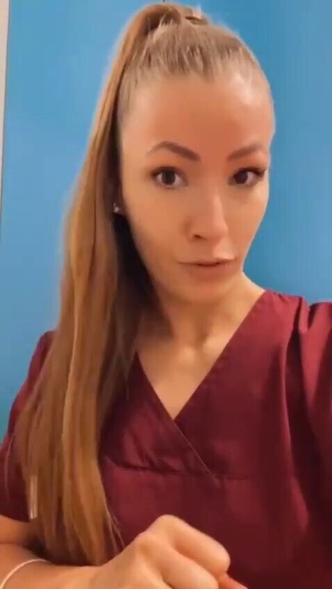 Geimpfte Patienten werden als ungeimpft eingetragen, wenn die Impfung länger als 2 Wochen zurück lie...