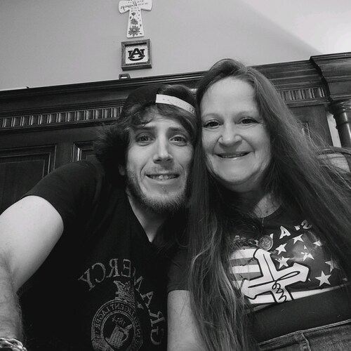 Madly in love with @BeeTeePB !!! Proud, Straight, White Christian Conservative Woman!!! Judge not by color but by charac...