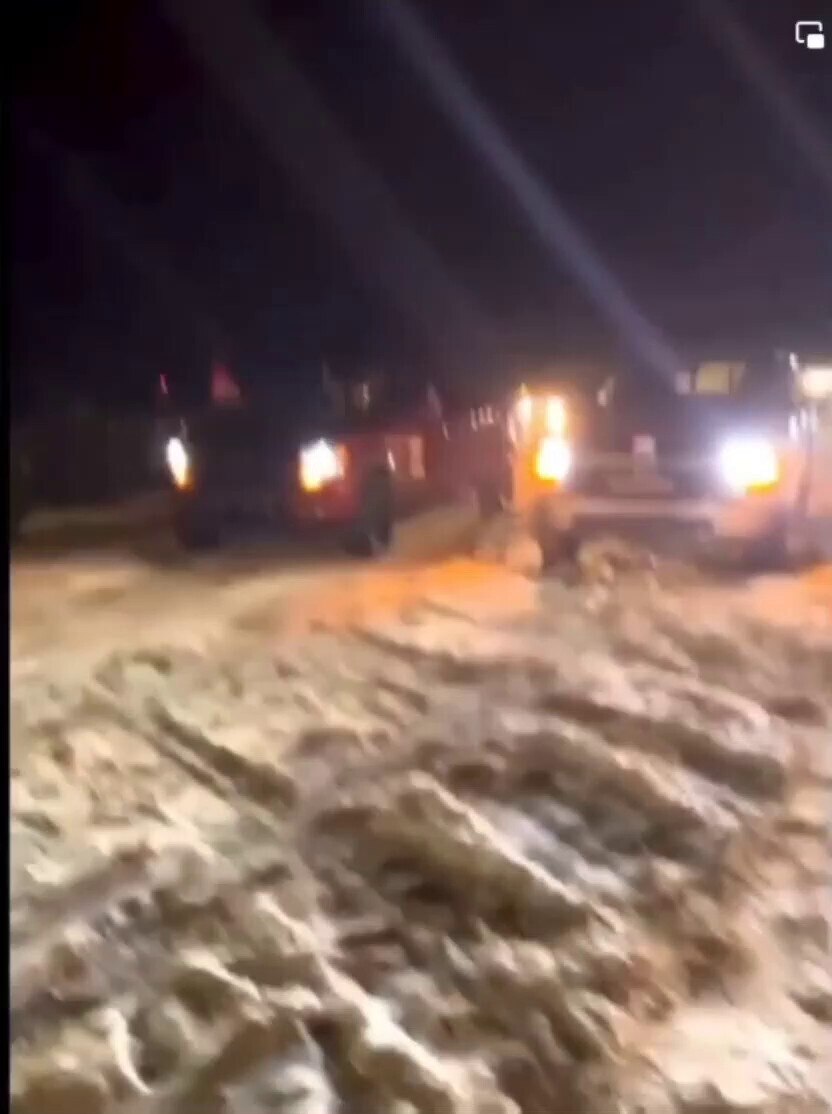 The Coutts Farmers and Truckers just received a pile of backup support. The police are now blocked i...