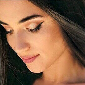 Diehard Patriot and supporter of President Donald J. Trump!  Southerner, Italian American, #MAGA 🇺🇸
I’m like Whiskey i...