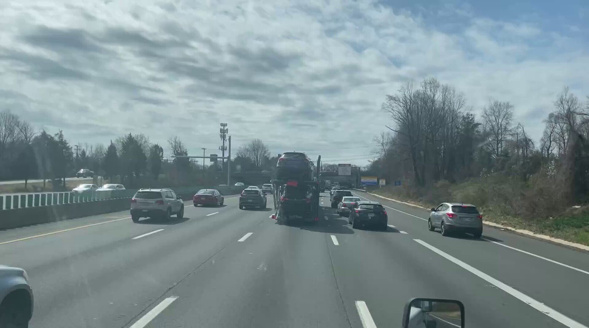 Overpasses All Over Virginia Are Showing Their Support for the People's Convoy 🇺🇸