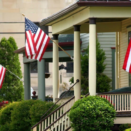 Christian, Husband, Father, Grandfather. USAF Vietnam Vet. Still serving in E.TN. Veterans Honor Guard. These are the ti...