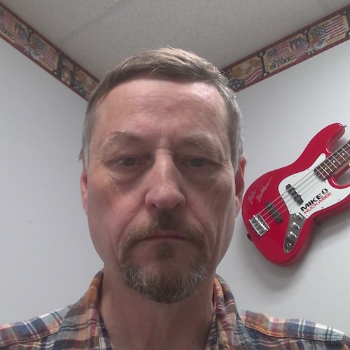 Follower of Jesus Christ seeking revival in our nation, through discussions in politics. Trump voter.  Happily married w...