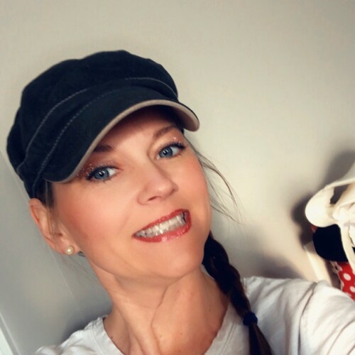 Christian-Wife-Mom-Realtor-MAGA🇺🇸🌴