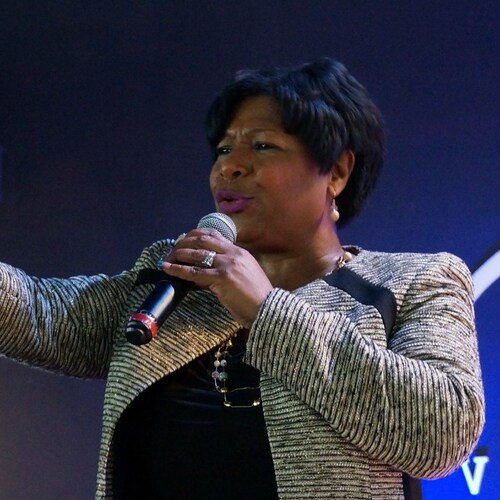 Ex Senadora de PR , Republicana, Conservadora y Seguidora del Presidente Trump