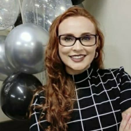 Mestre em Direito pela UFSC, Analista Judiciária-TRF4, Seção do Paraná,         Professora de Direito Penal e Relações I...